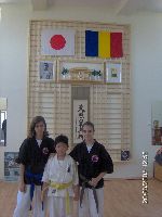 Grade 4 Dan handing Shidokan 2004